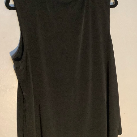 Plus size XXL black tank top - Picture 3 of 4